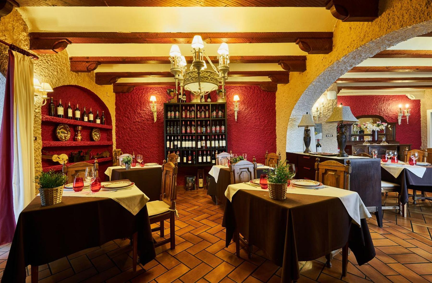 Hotel Restaurante Risco Ларедо Экстерьер фото